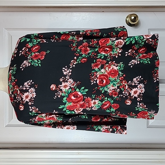 Pioneer Women Blouse - Picture 4 of 10